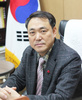 정치 현수막은 불법으로 규정하고,  정책은 온라인으로  